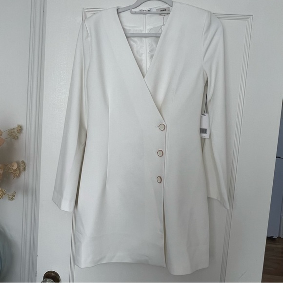 Jason Wu Dresses & Skirts - Jason Wu White Blazer Dress Size Small NWT